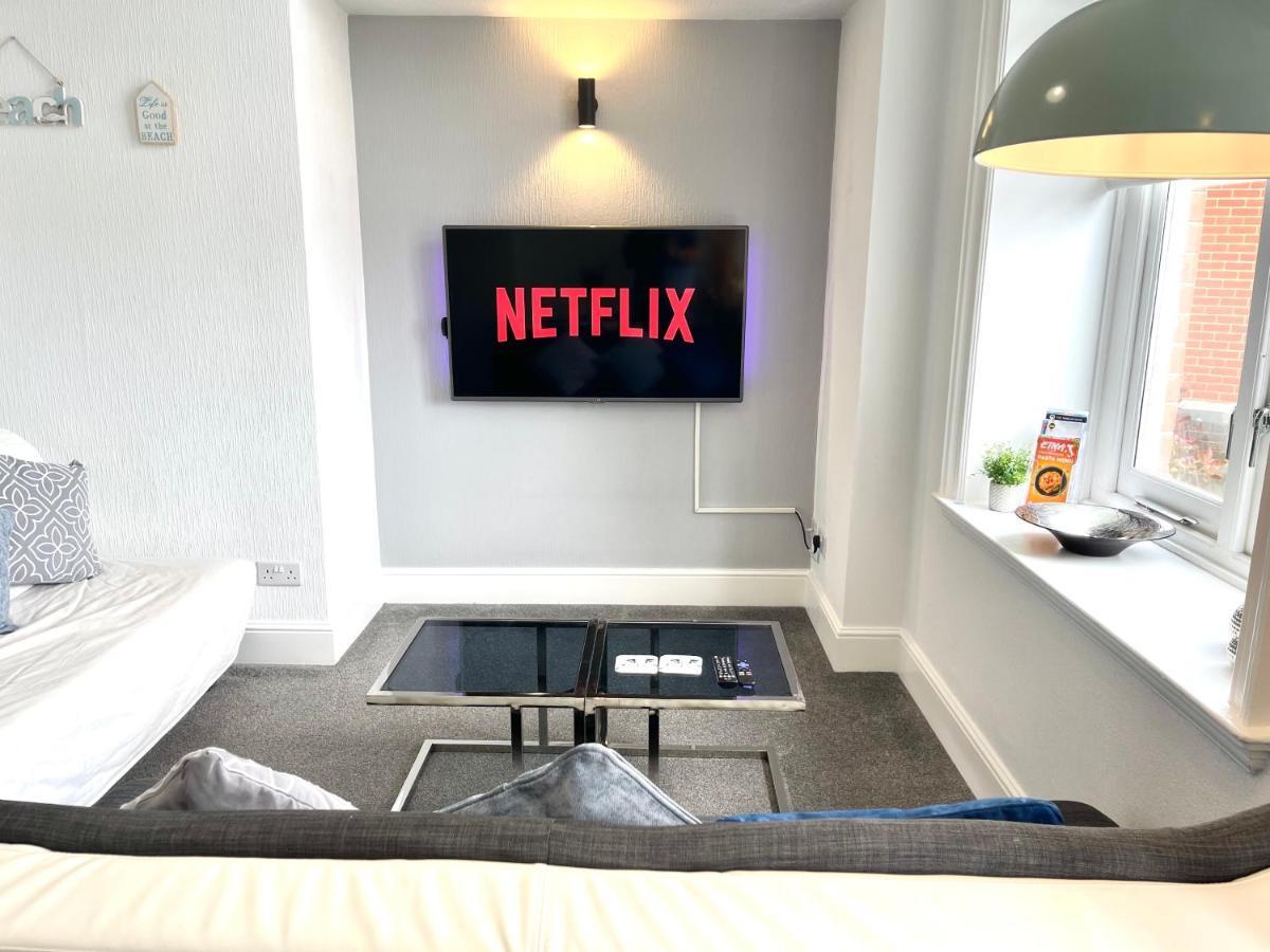 Modern Family Apartment Free Parking And Gym By Beach Bournemouth Exteriör bild