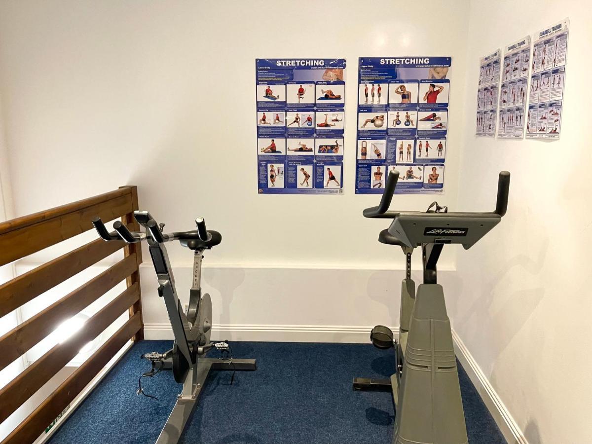 Modern Family Apartment Free Parking And Gym By Beach Bournemouth Exteriör bild
