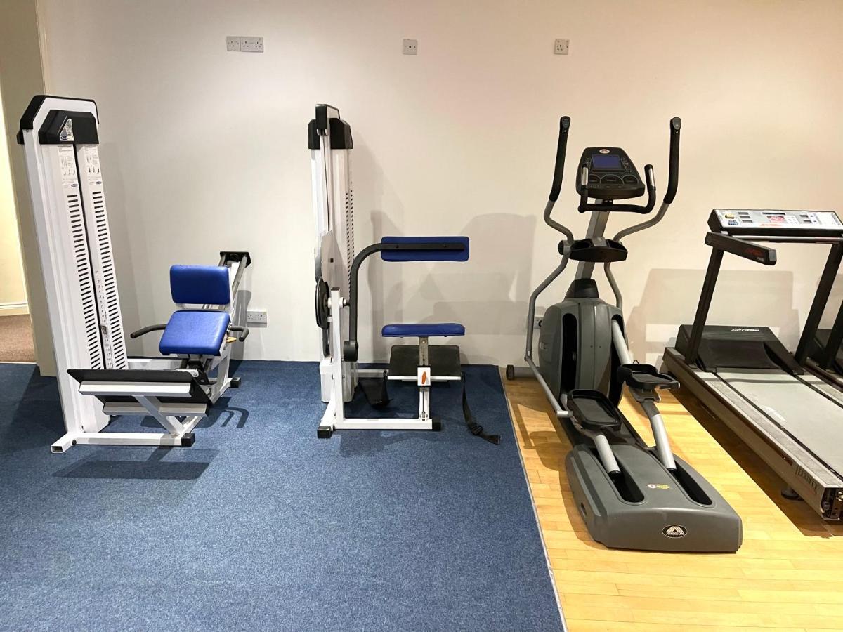 Modern Family Apartment Free Parking And Gym By Beach Bournemouth Exteriör bild